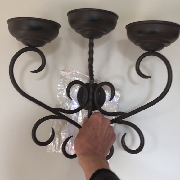 Decorative Three-Candle wall sconces in wrought iron with 3 glass candle holders - Picture 3 of 14